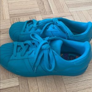 adidas pharrell superstar